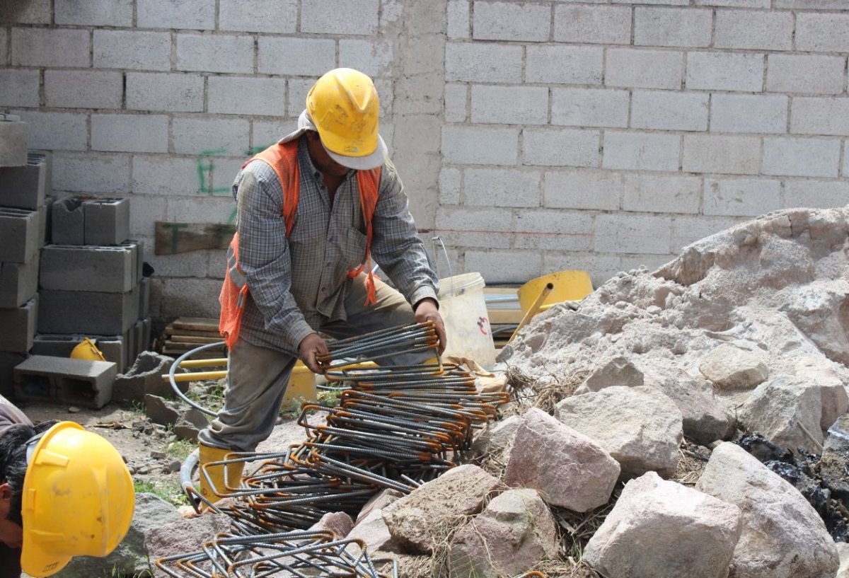 Cleaning service to remove dust, debris, and residues left after home renovations or construction projects